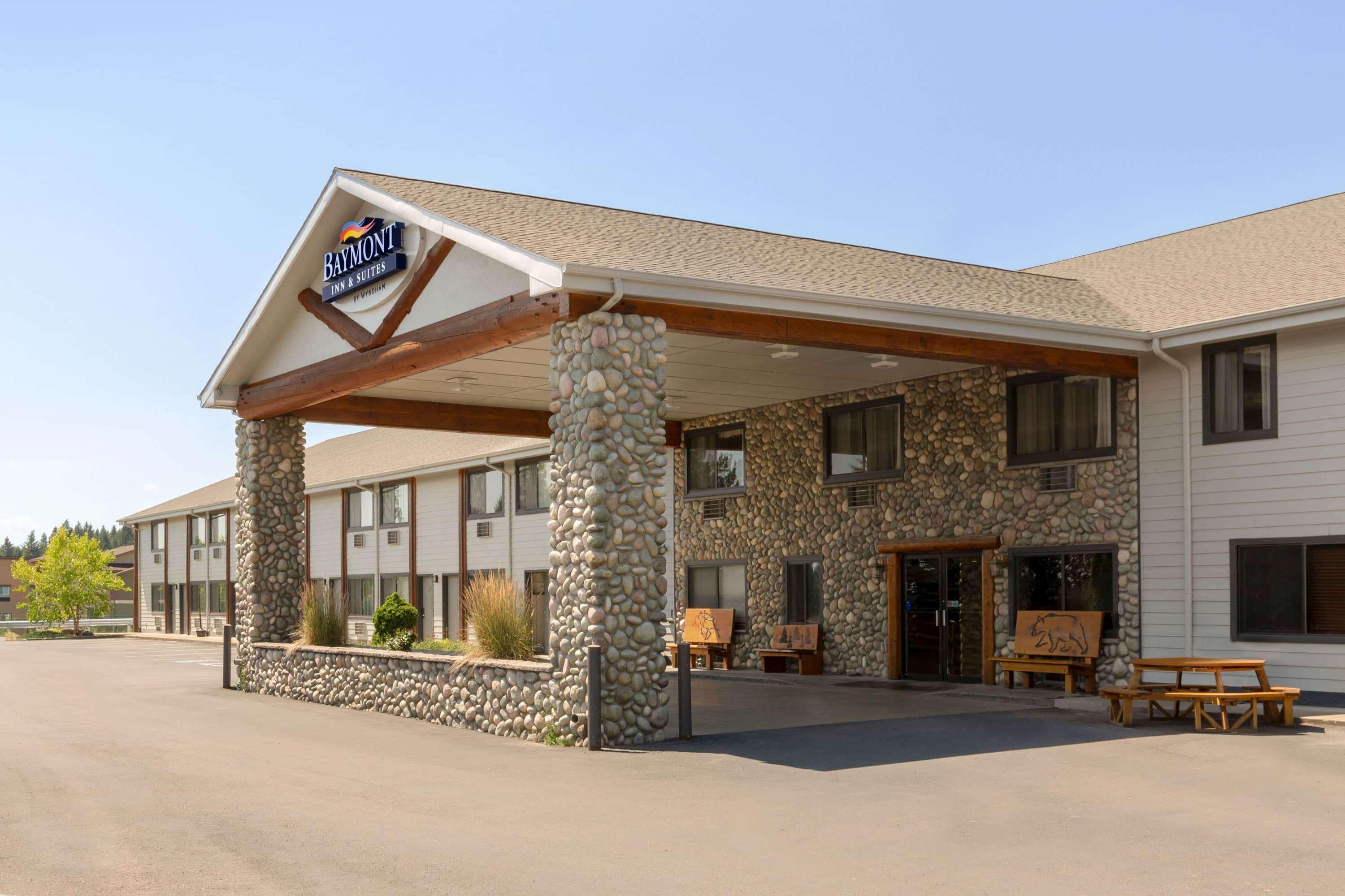 Baymont By Wyndham Whitefish Hotel Exterior photo