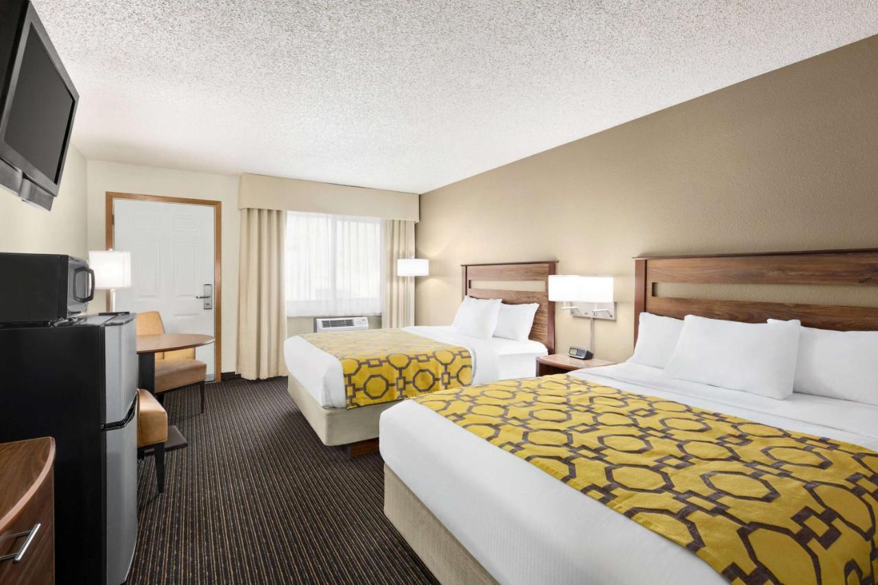 Baymont By Wyndham Whitefish Hotel Exterior photo