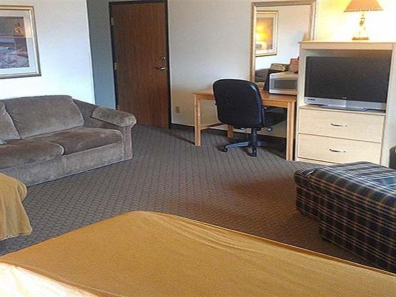 Baymont By Wyndham Whitefish Hotel Exterior photo
